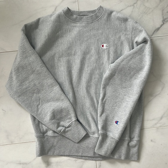 Champion Womens Reverse Weave Boyfriend Pullover Sweatshirt - Picture 6 of 6